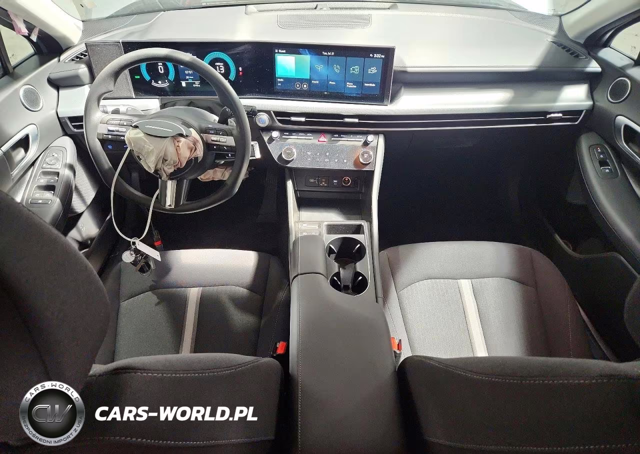 2026 Hyundai Sonata Hybrid Blue VIN:KMHL24JJ3TA157974 - 8