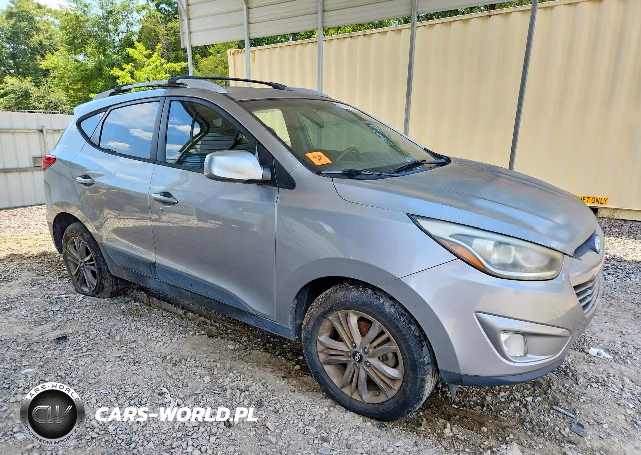 2014 Hyundai Tucson Se VIN:KM8JU3AG0EU926156 - 4