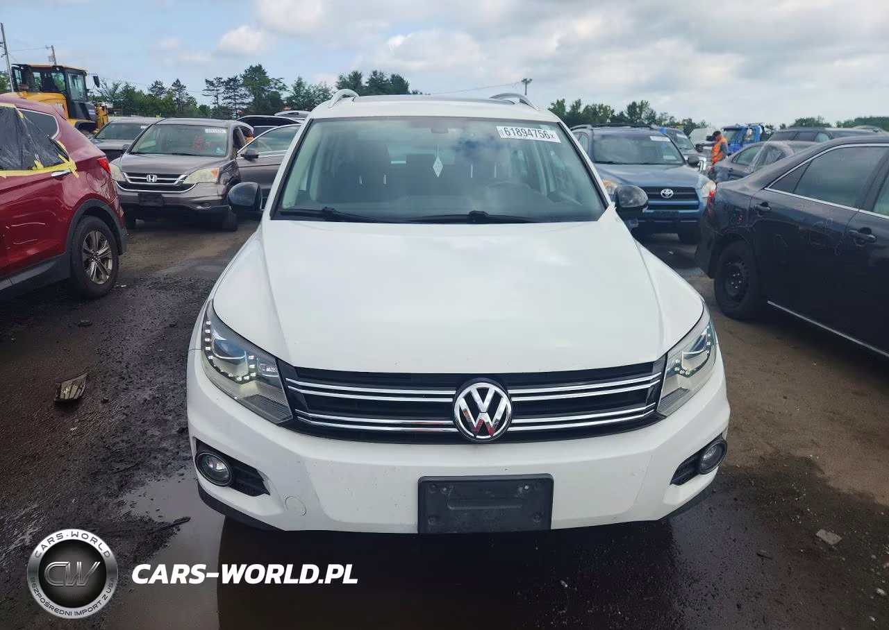 2017 Volkswagen Tiguan Sport VIN:WVGUV7AX4HW506569 - 5
