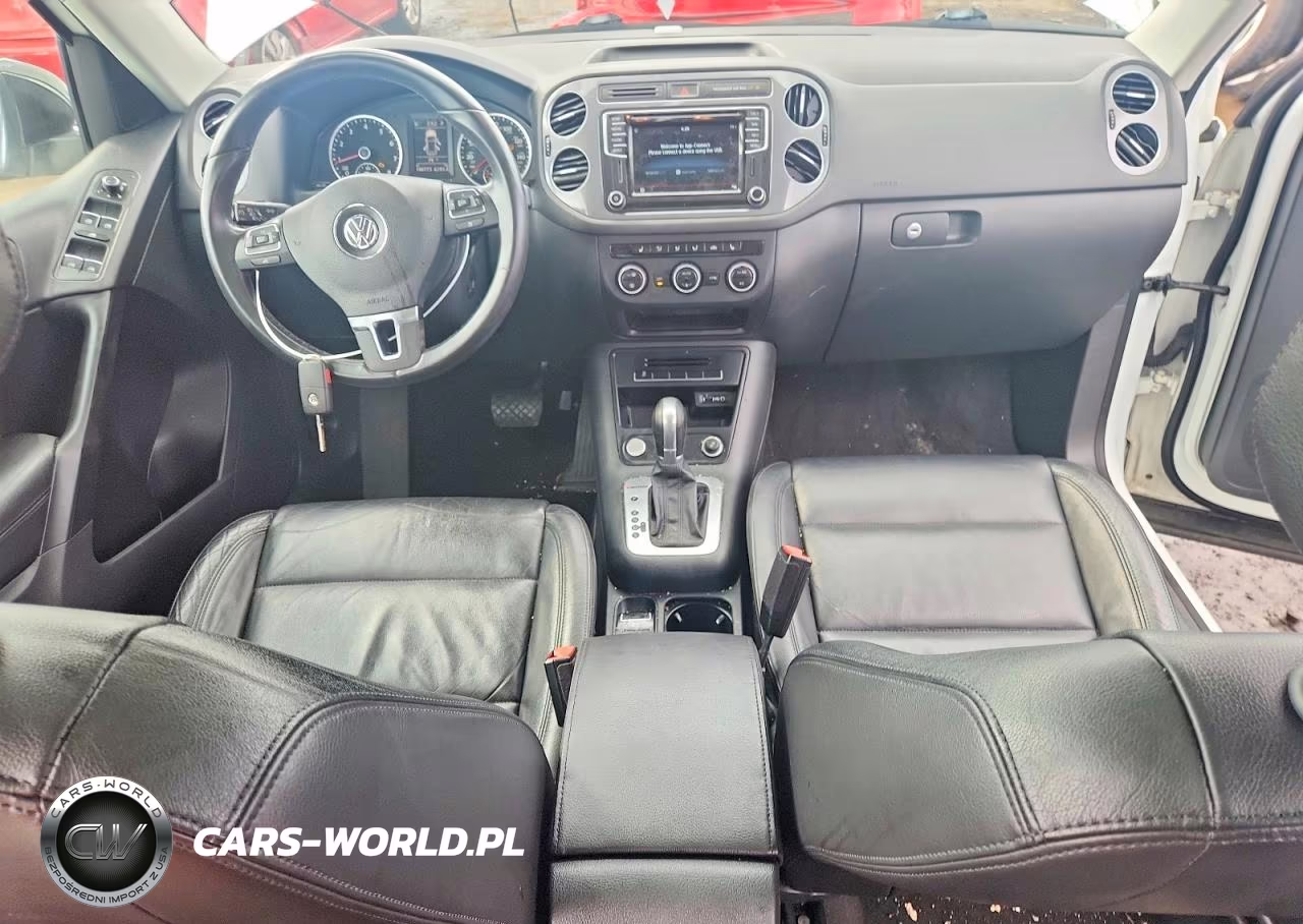 2017 Volkswagen Tiguan Sport VIN:WVGUV7AX4HW506569 - 8
