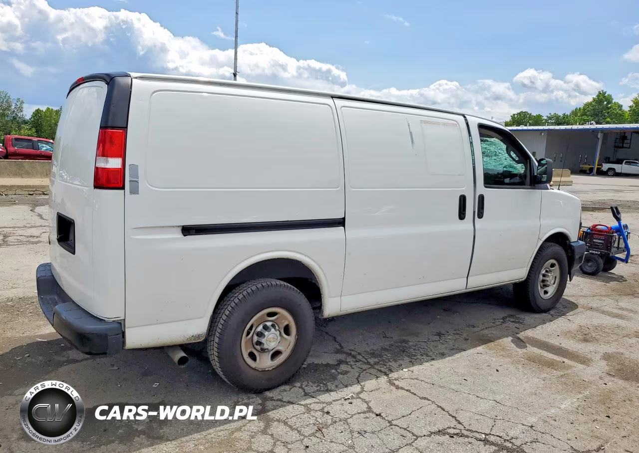 2020 Chevrolet Express G2500 VIN:1GCWGAFPXL1274756 - 3