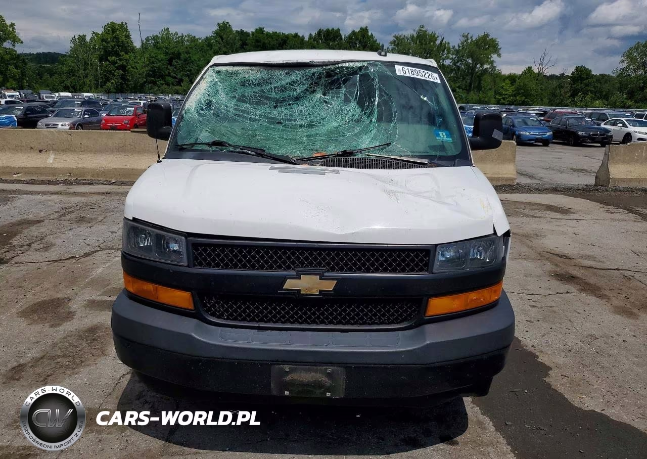2020 Chevrolet Express G2500 VIN:1GCWGAFPXL1274756 - 5