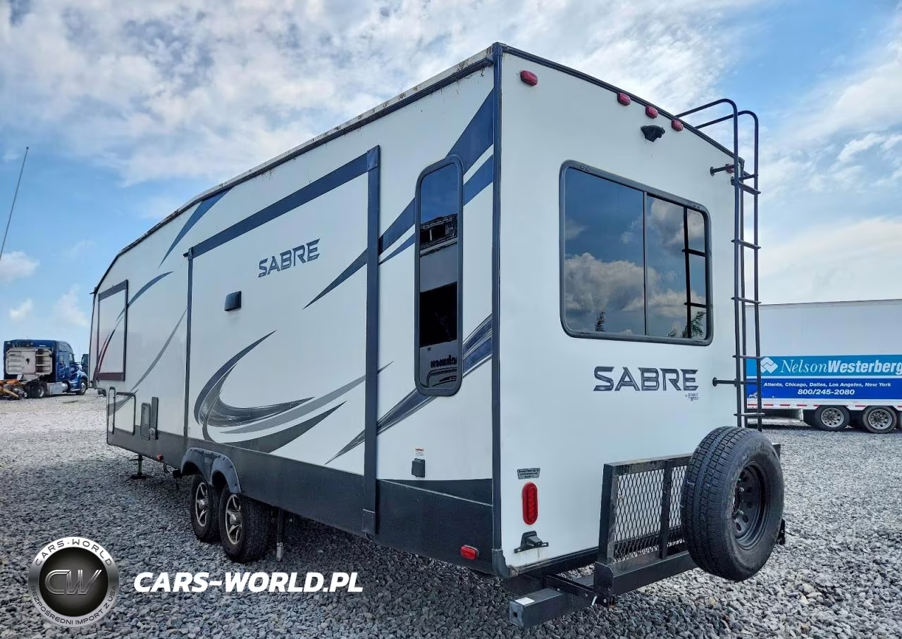2019 Forest River Sabre Camper VIN:5ZT3SRXB0K6102562 - 3