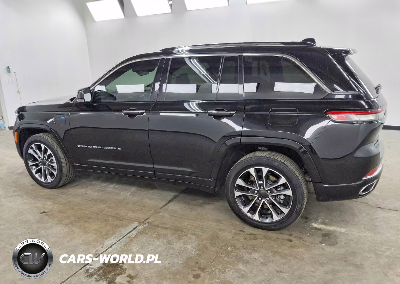 2022 Jeep Grand Cherokee Overland 4Xe VIN:1C4RJYD6XN8749057 - 2