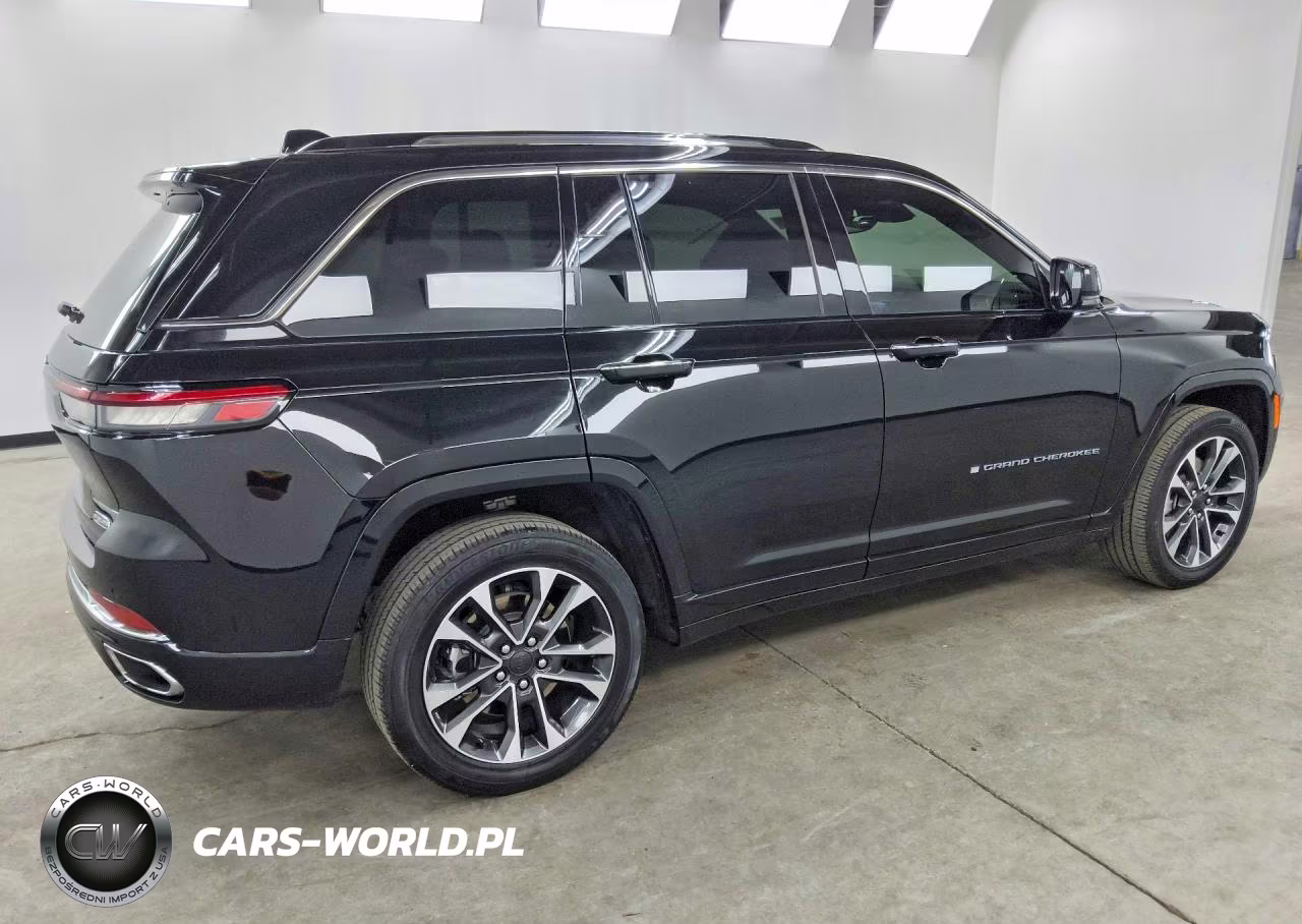 2022 Jeep Grand Cherokee Overland 4Xe VIN:1C4RJYD6XN8749057 - 3