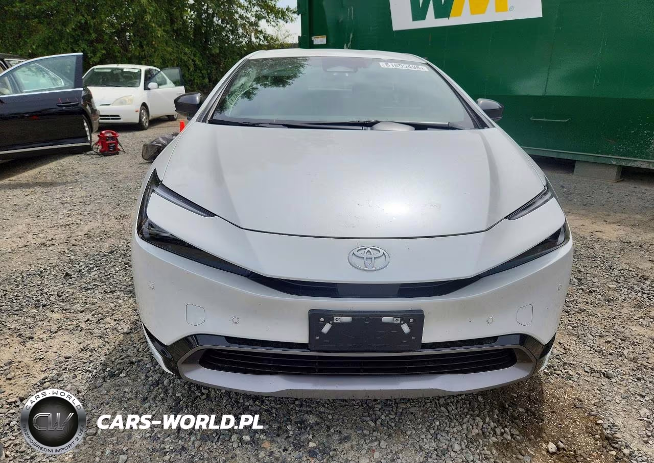 2023 Toyota Prius Xle VIN:JTDADABU6P3003850 - 5