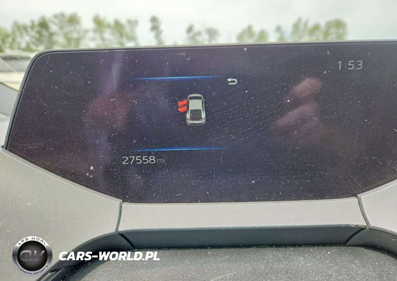 2023 Toyota Prius Xle VIN:JTDADABU6P3003850 - 9