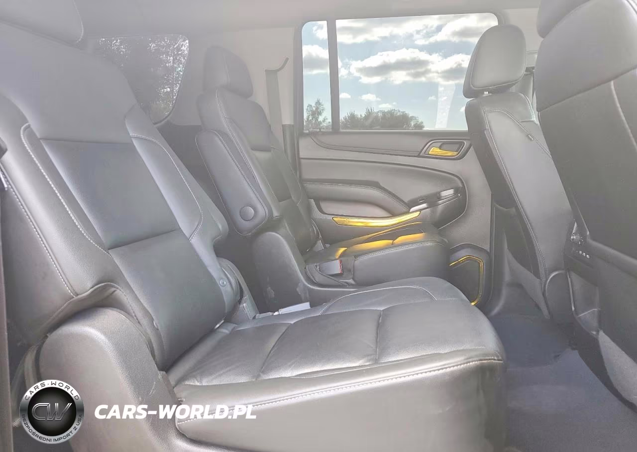 2019 Chevrolet Suburban Lt VIN:1GNSCHKC5KR270546 - 11