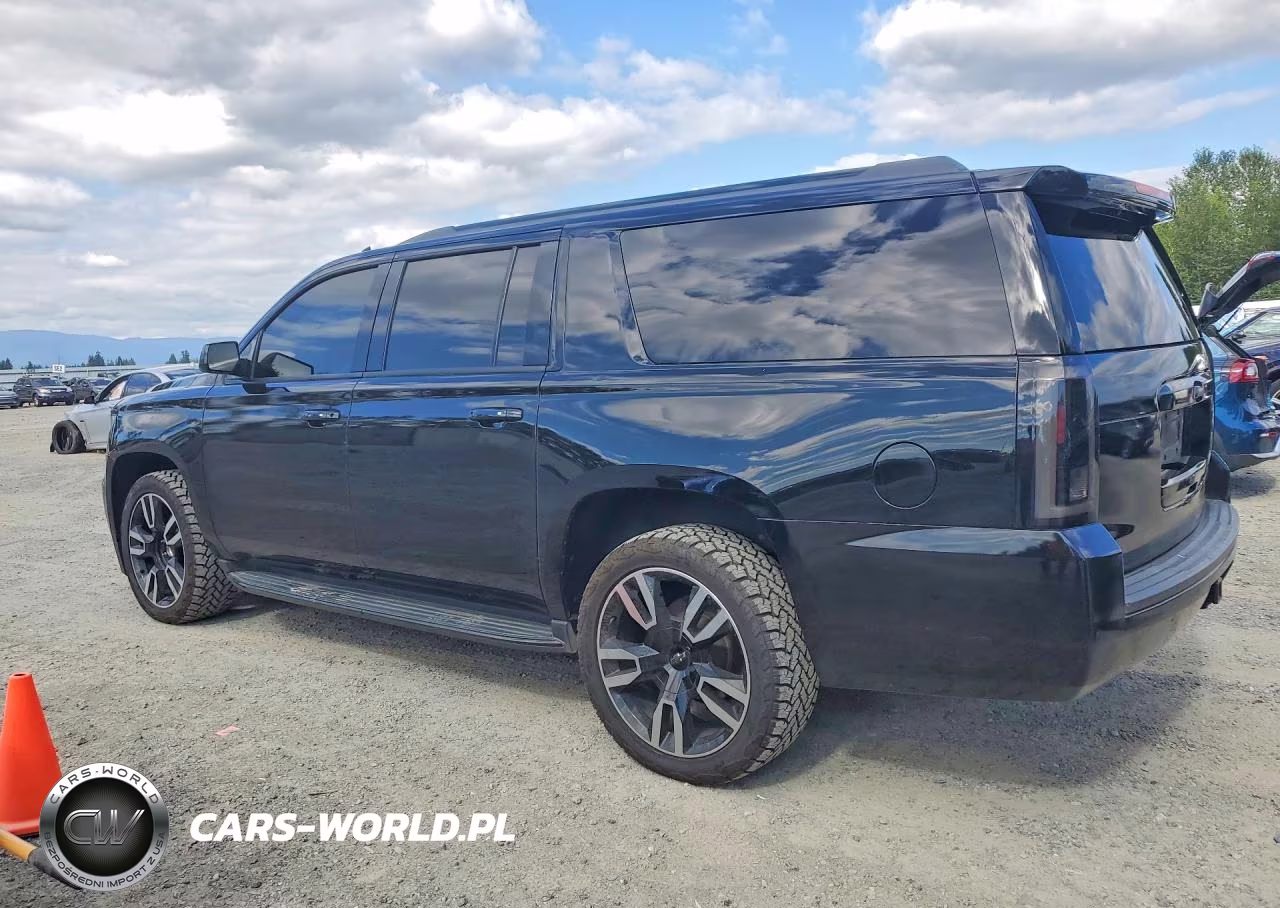 2019 Chevrolet Suburban Lt VIN:1GNSCHKC5KR270546 - 2