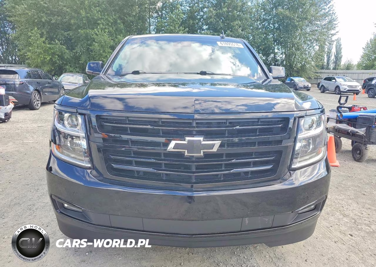 2019 Chevrolet Suburban Lt VIN:1GNSCHKC5KR270546 - 5
