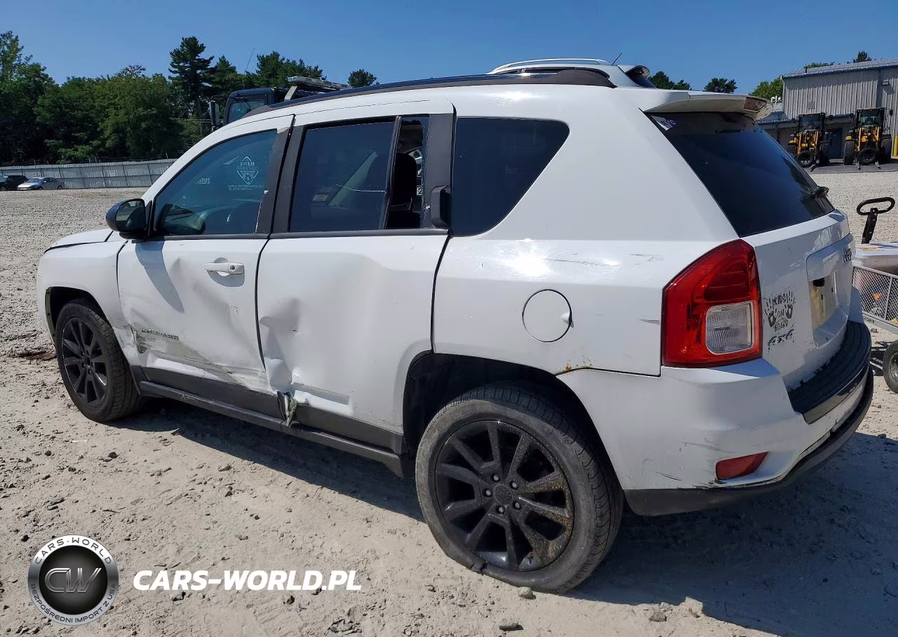 2013 Jeep Compass Latitude VIN:1C4NJDEB3DD236158 - 2