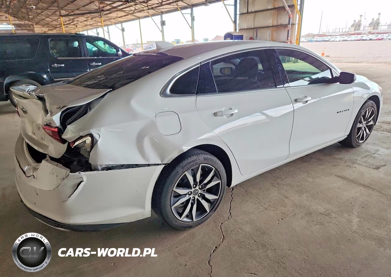 2024 Chevrolet Malibu Rs VIN:1G1ZG5STXRF247097 - 3