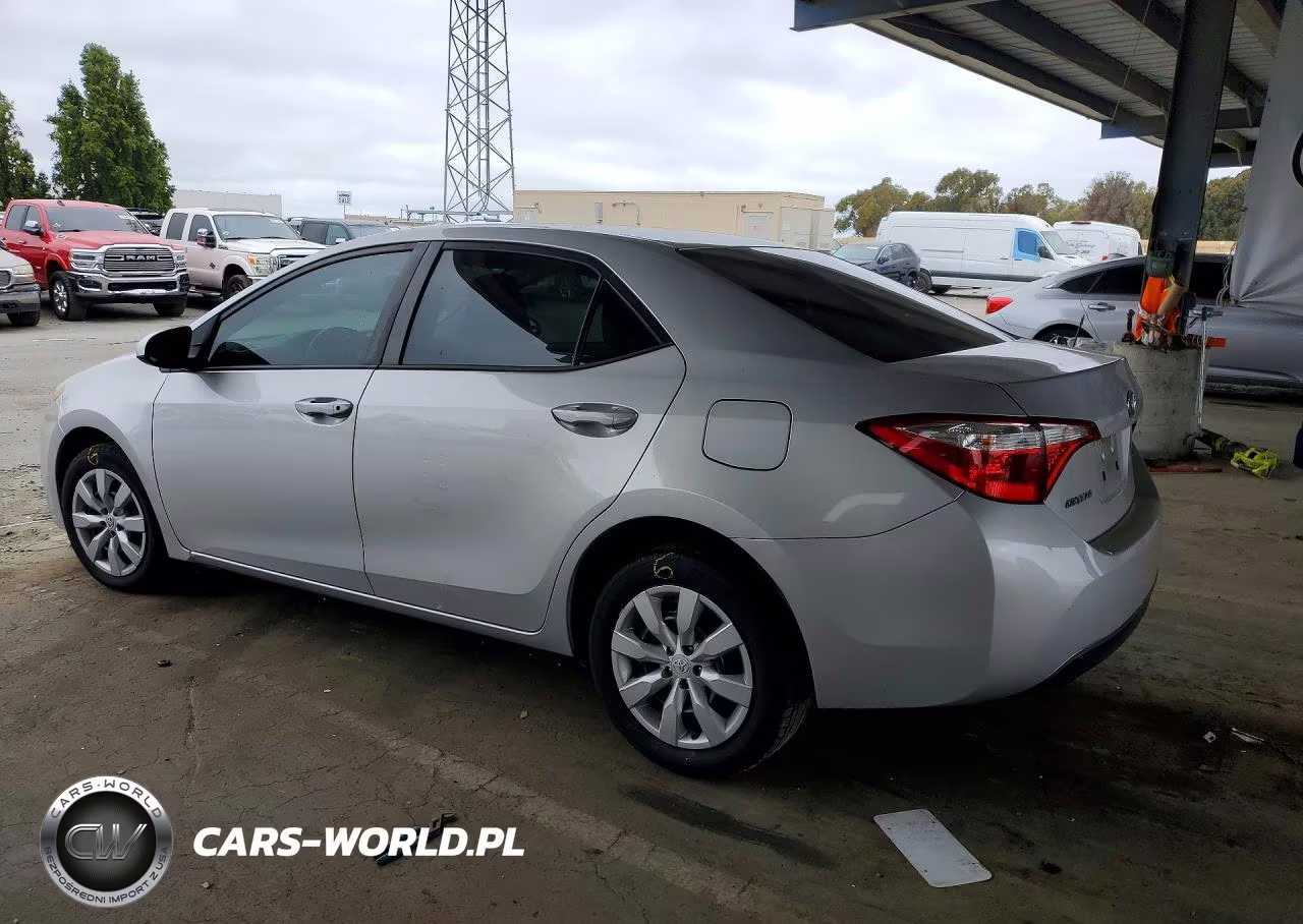 2016 Toyota Corolla Le VIN:5YFBURHE6GP453489 - 2