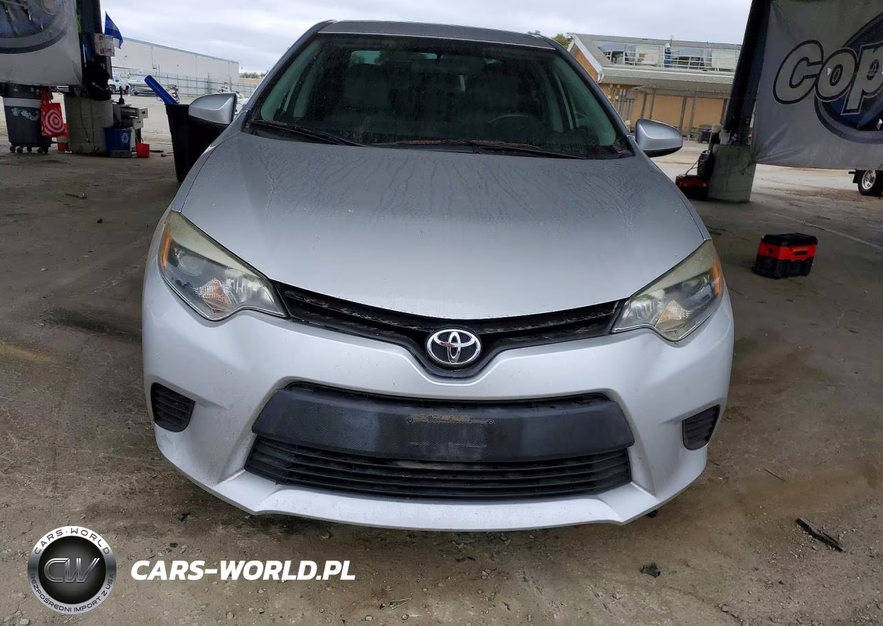 2016 Toyota Corolla Le VIN:5YFBURHE6GP453489 - 5