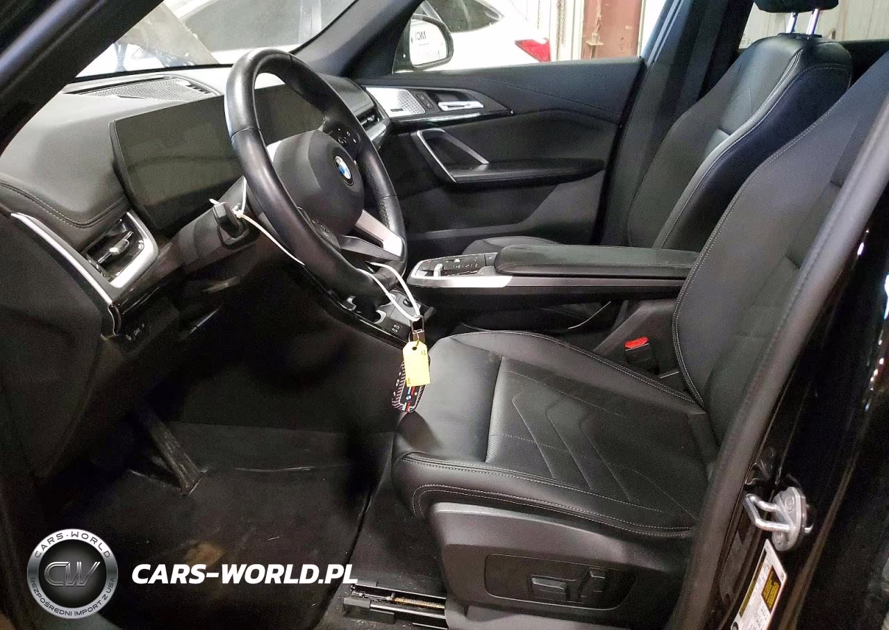 2025 BMW X1 xDrive28I VIN:WBX73EF05S5047267 - 7