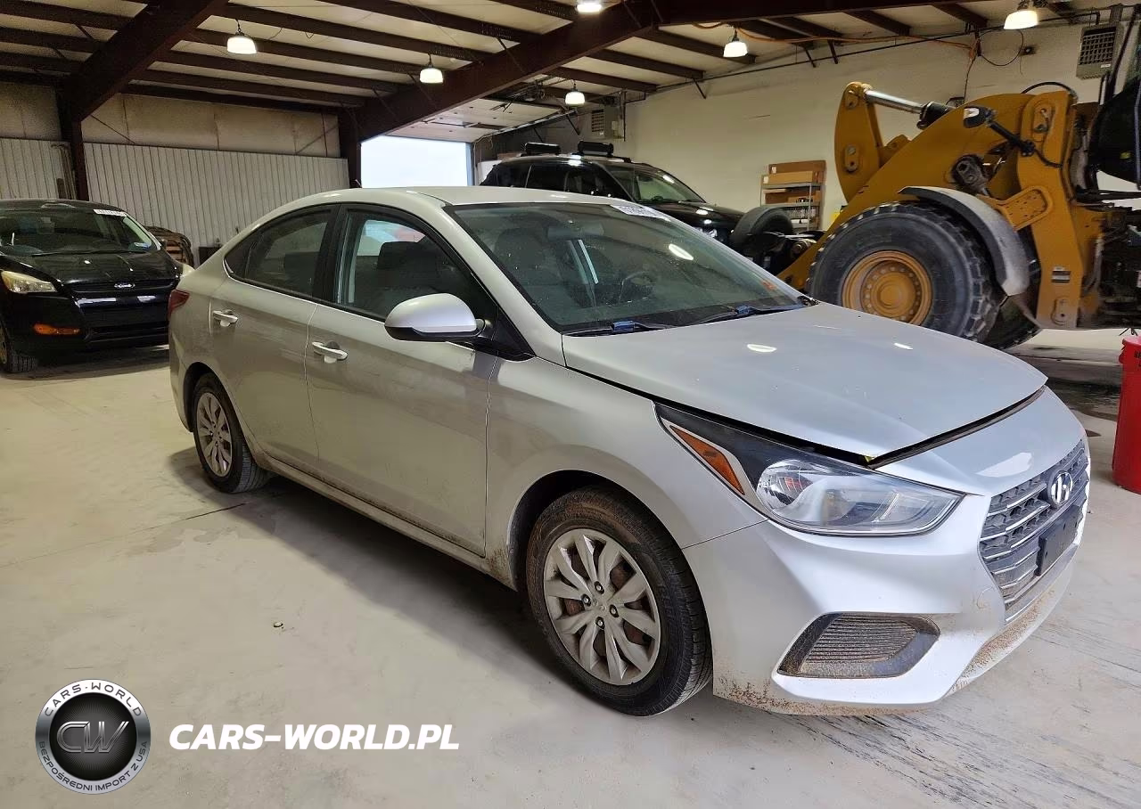 2019 Hyundai Accent Se VIN:3KPC24A38KE066684 - 4