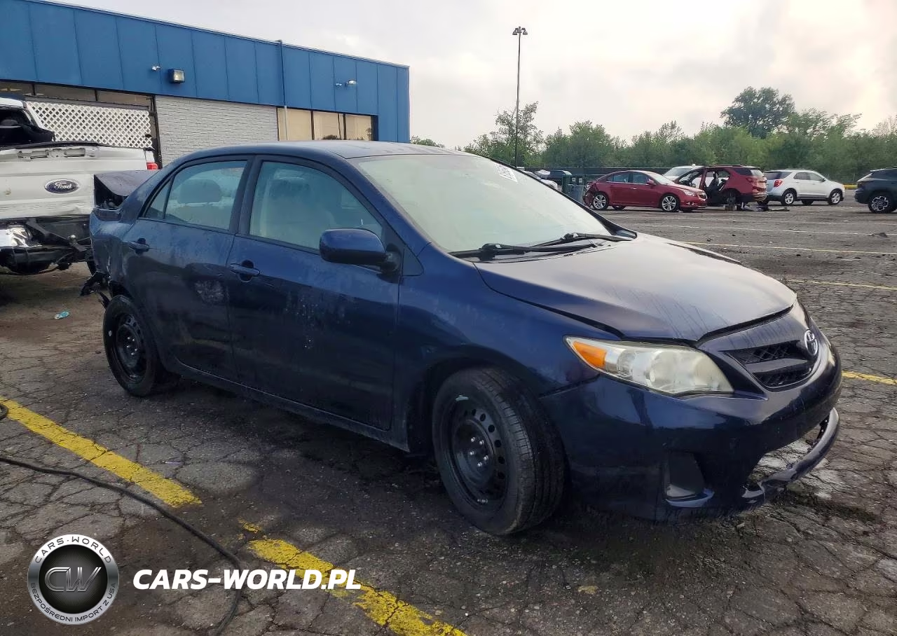 2012 Toyota Corolla Le VIN:2T1BU4EE8CC828719 - 4
