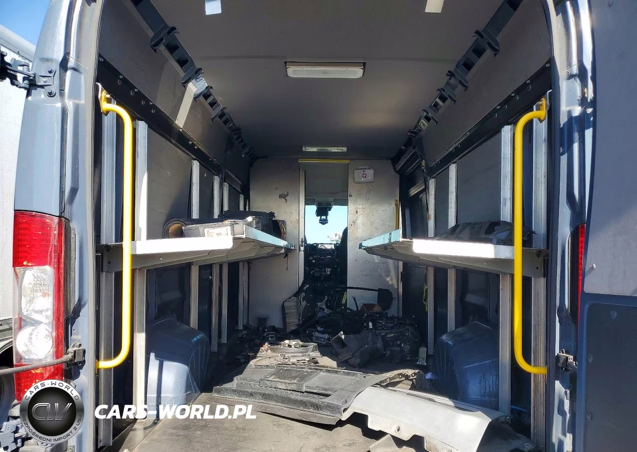 2020 Ram Promaster 3500 Delivery Van VIN:3C6URVJG6LE129279 - 10