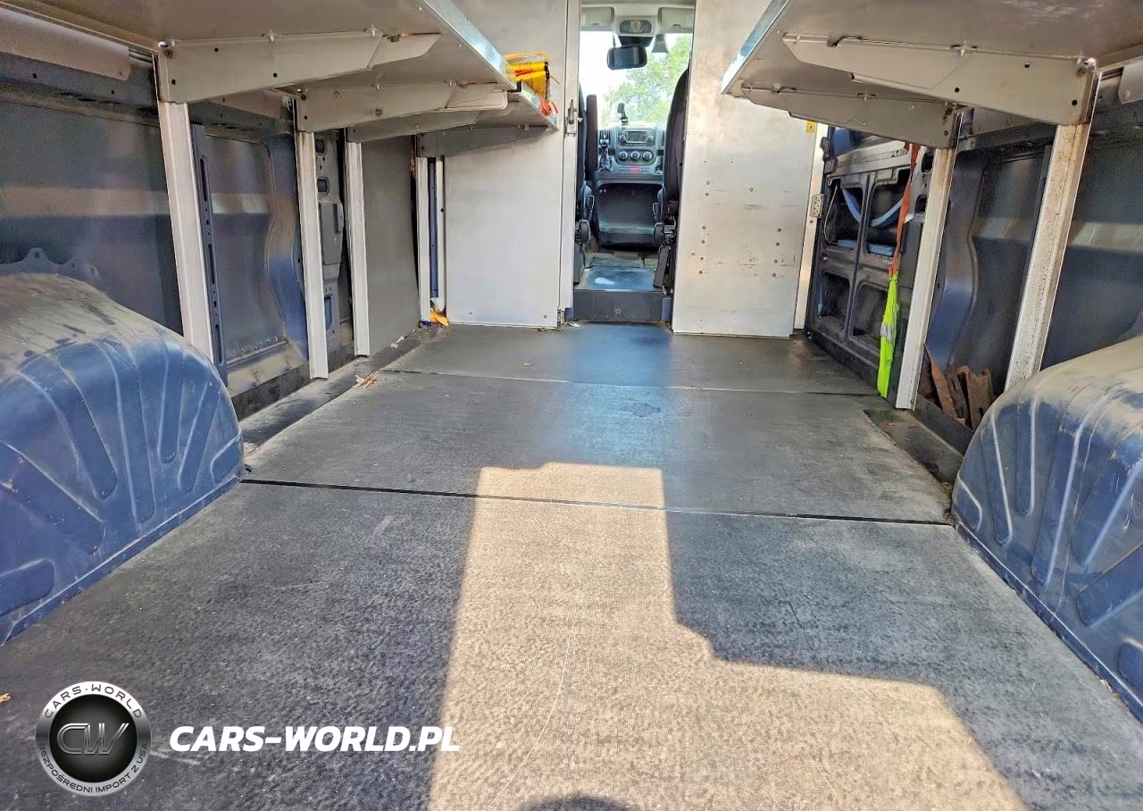 2020 Ram Promaster 3500 Delivery Van VIN:3C6URVJG5LE129340 - 10