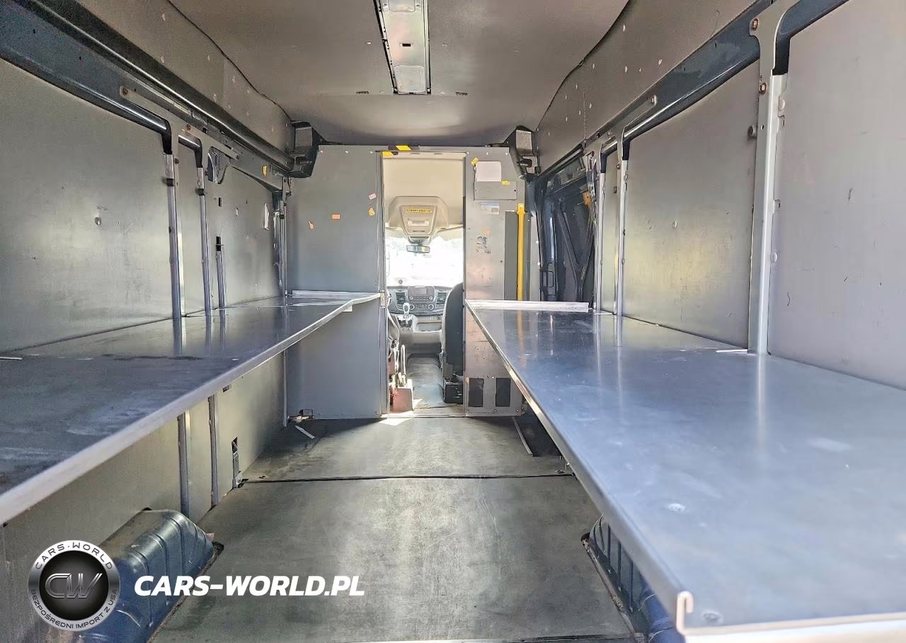 2020 Ford Transit T-250 VIN:1FTBR3X84LKB28133 - 10