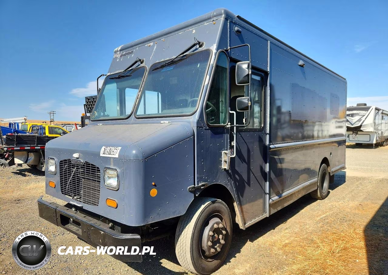 2020 Freightliner Mt45G Chassis Delivery Truck