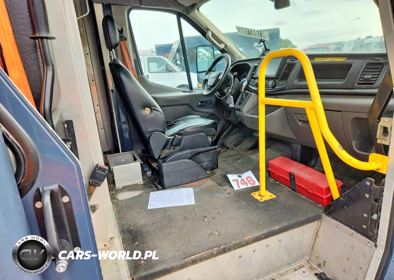 2021 Ford Transit Delivery Truck VIN:1FDDF6P85MKA17199 - 11