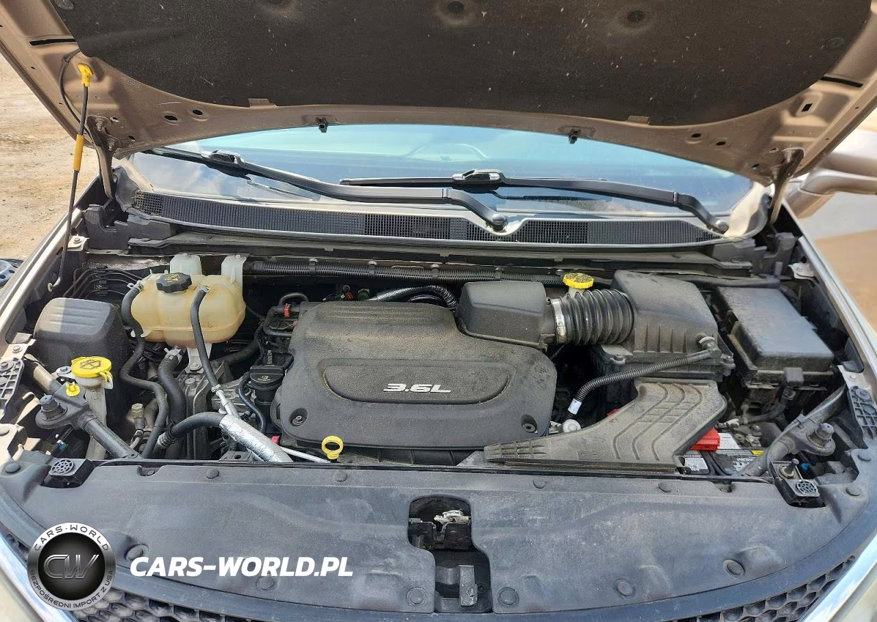 2018 Chrysler Pacifica Touring L VIN:2C4RC1BG6JR197729 - 12