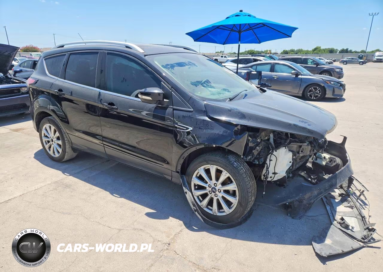 2017 Ford Escape Titanium VIN:1FMCU0JD4HUE34652 - 4