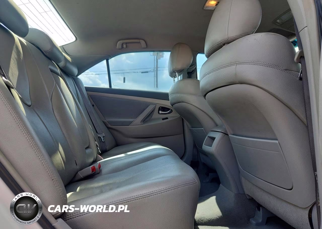 2009 Toyota Camry Le VIN:4T1BE46K59U916183 - 10