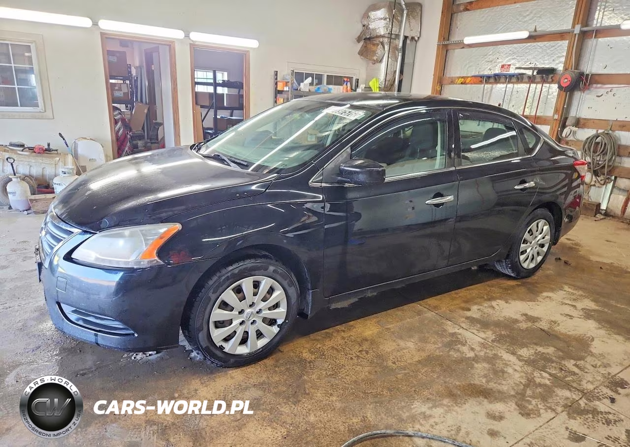 2015 Nissan Sentra S – zdjęcie 1 z 12