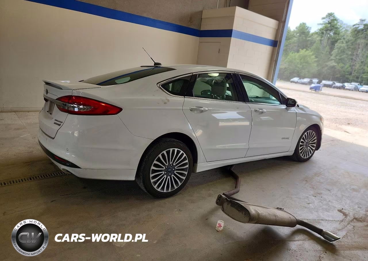 2017 Ford Fusion Titanium Hev VIN:3FA6P0RU0HR360026 - 3