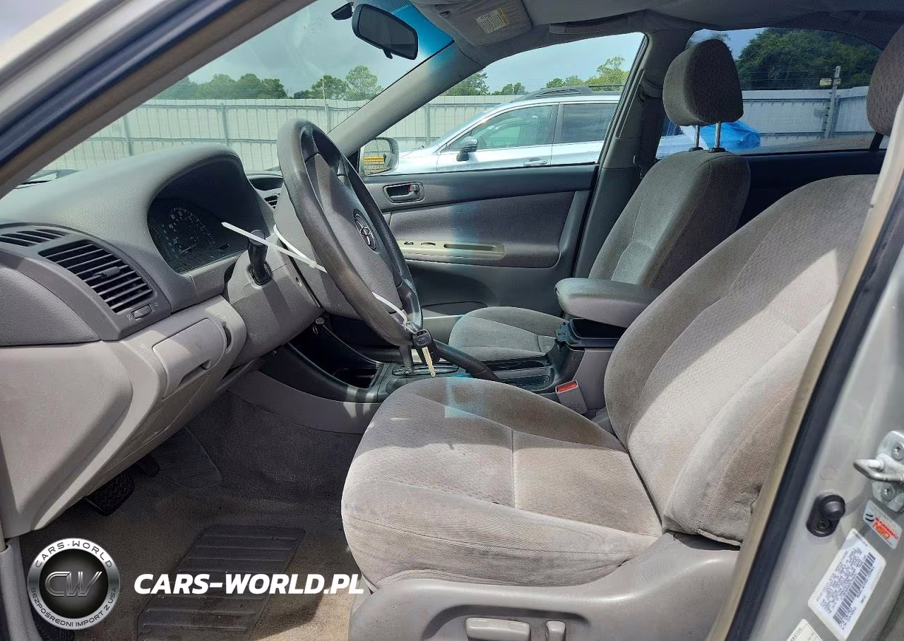2003 Toyota Camry Le VIN:4T1BE32K93U724241 - 7