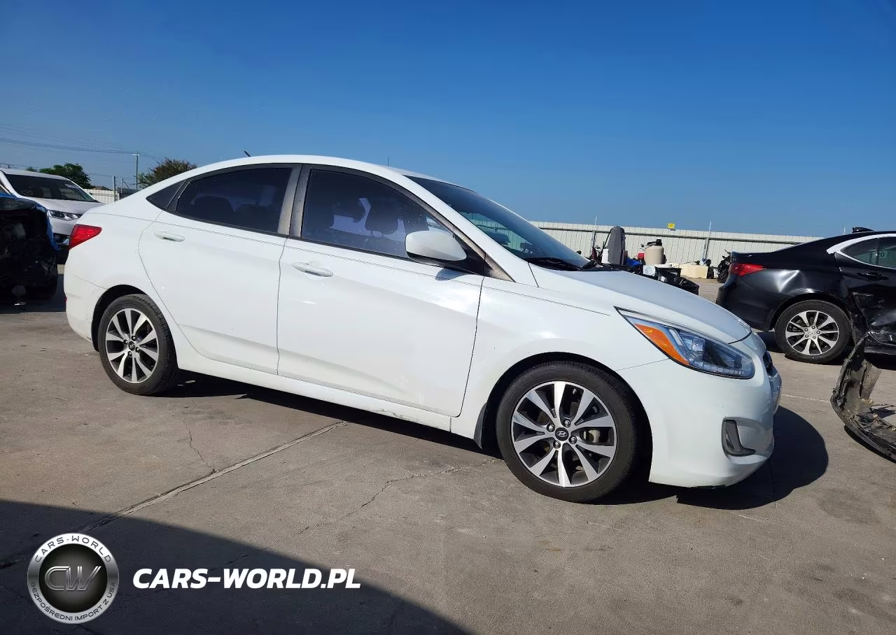 2015 Hyundai Accent Gls VIN:KMHCU4AE6FU822138 - 4