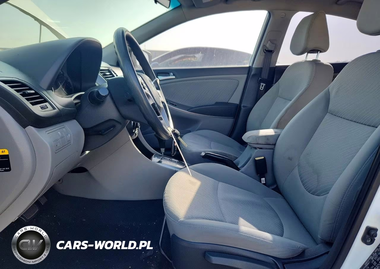 2015 Hyundai Accent Gls VIN:KMHCU4AE6FU822138 - 7