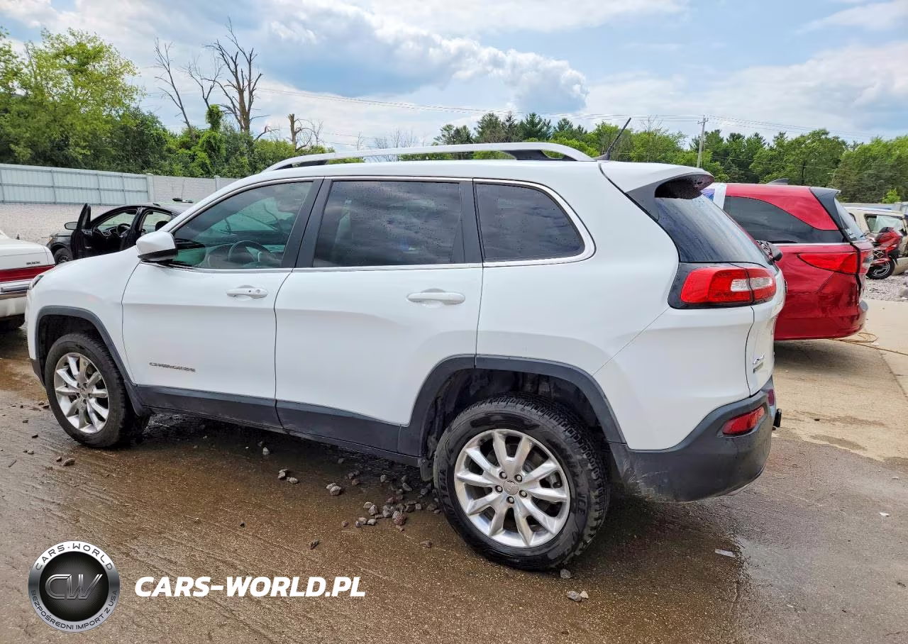 2017 Jeep Cherokee Latitude VIN:1C4PJMCS7HW618411 - 2