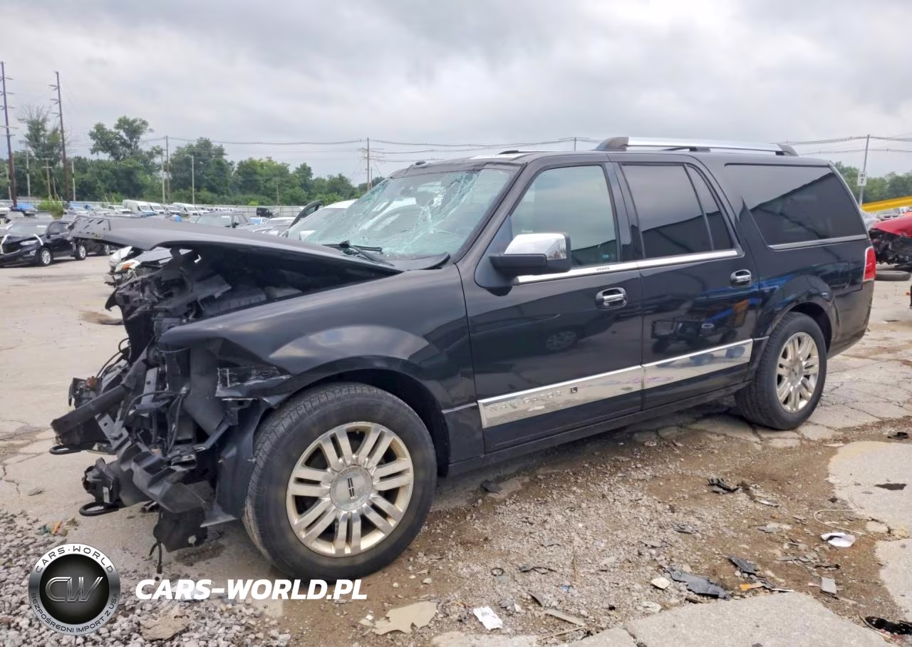 2012 Lincoln Navigator L