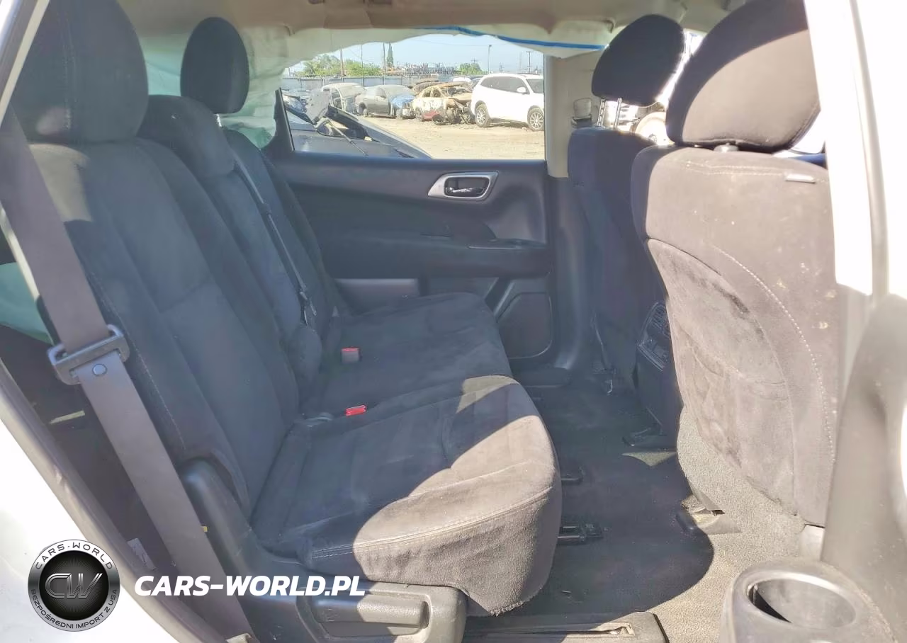 2016 Nissan Pathfinder S VIN:5N1AR2MN0GC632173 - 11