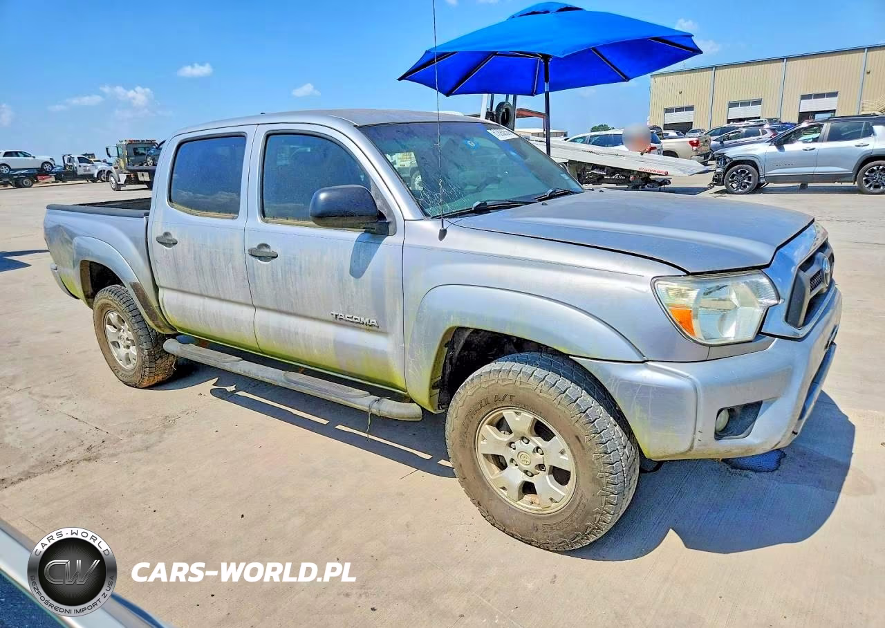 2015 Toyota Tacoma Double Cab Prerunner VIN:5TFJU4GN5FX065444 - 4