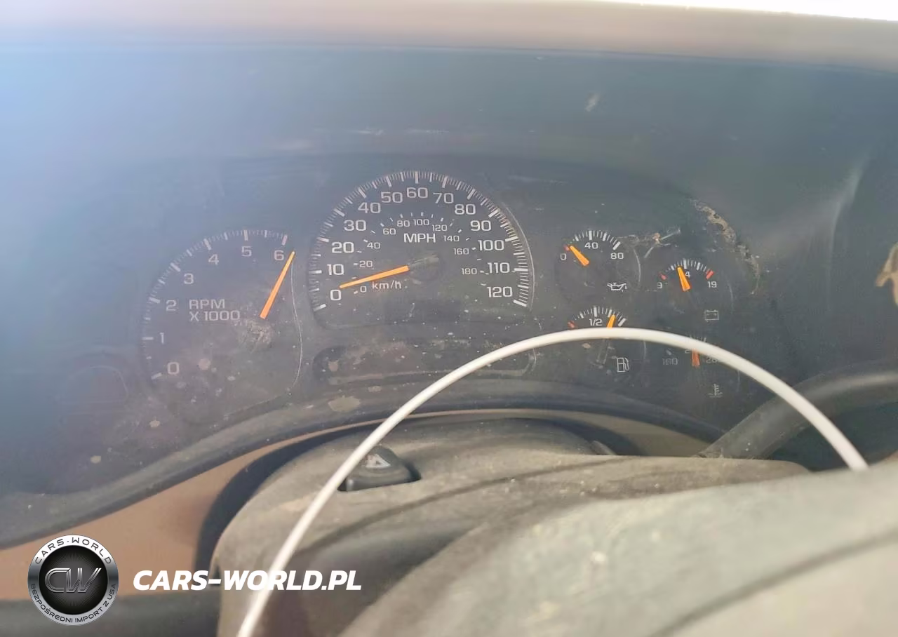2005 Chevrolet Suburban K1500 VIN:3GNFK16ZX5G141376 - 9