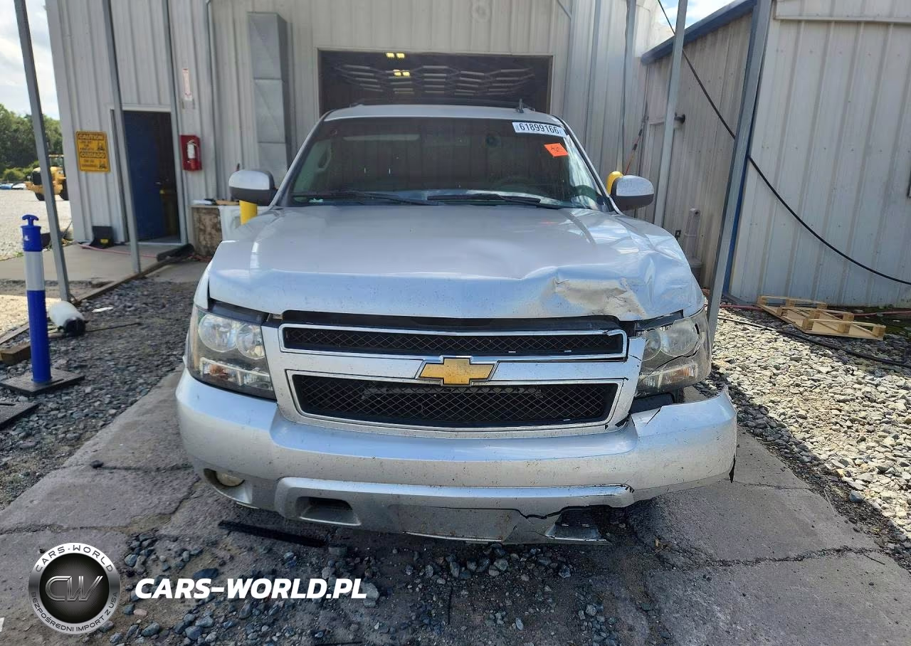 2014 Chevrolet Suburban C1500 Lt VIN:1GNSCJE04ER121302 - 5