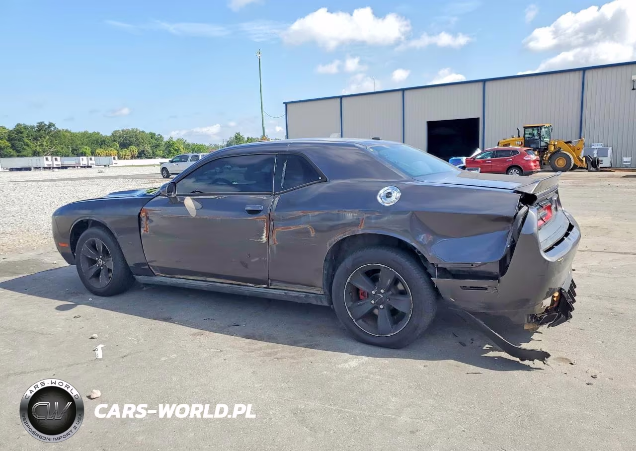 2018 Dodge Challenger Sxt VIN:2C3CDZAGXJH245374 - 2