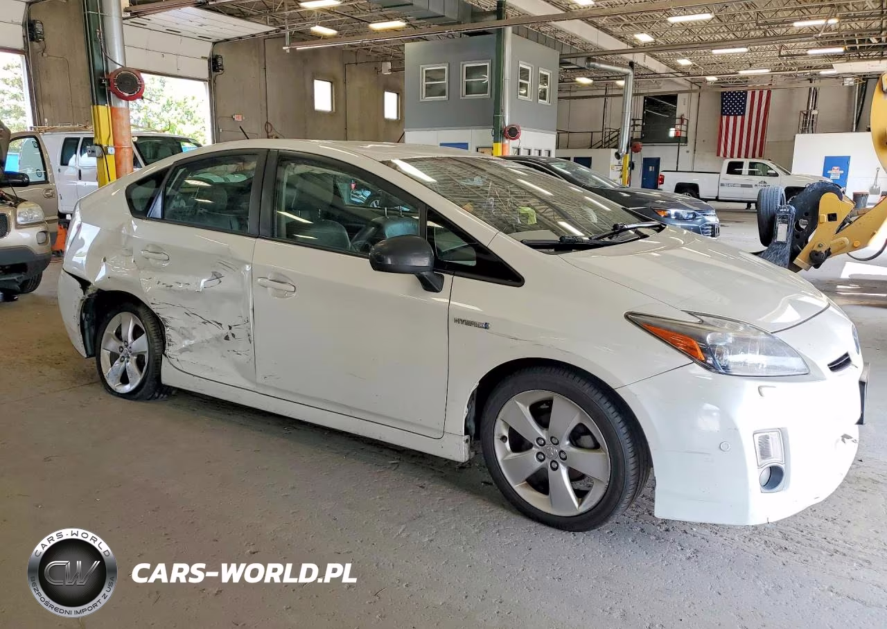 2010 Toyota Prius V VIN:JTDKN3DU0A0039228 - 4