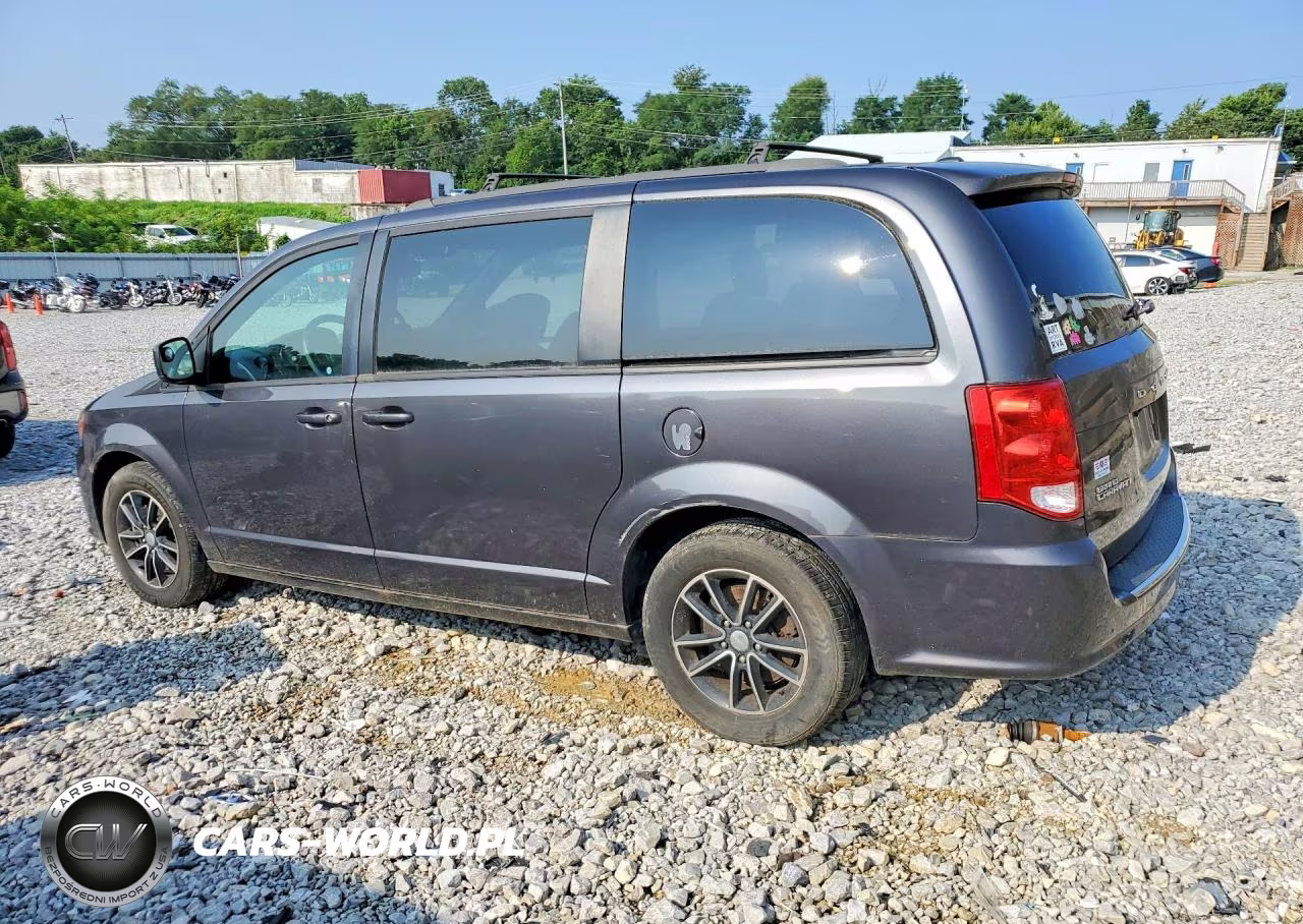 2018 Dodge Grand Caravan Gt VIN:2C4RDGEG7JR284082 - 2