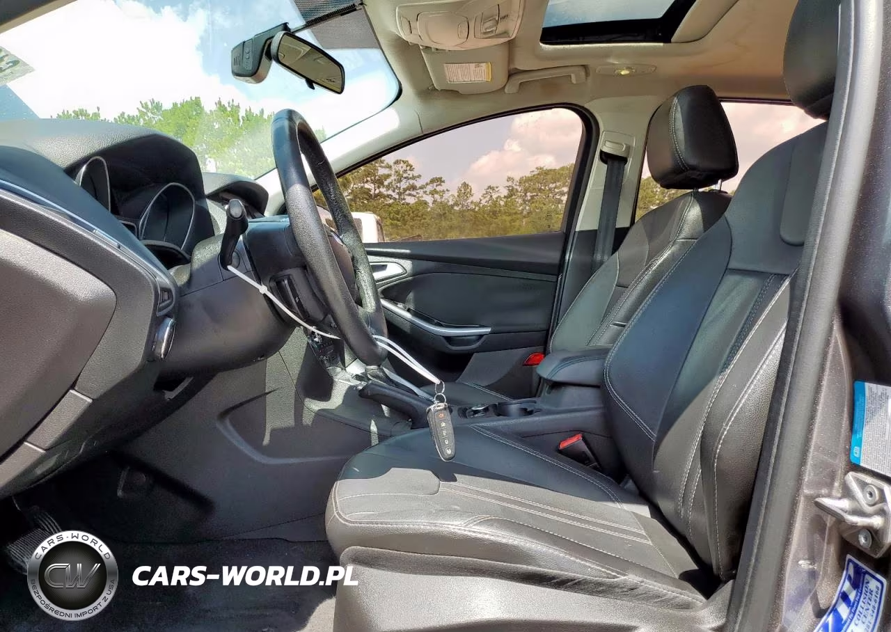 2014 Ford Focus Titanium VIN:1FADP3N2XEL357867 - 7