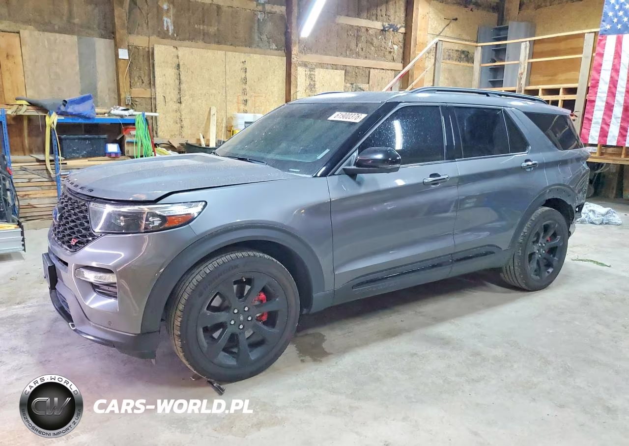 2021 Ford Explorer St