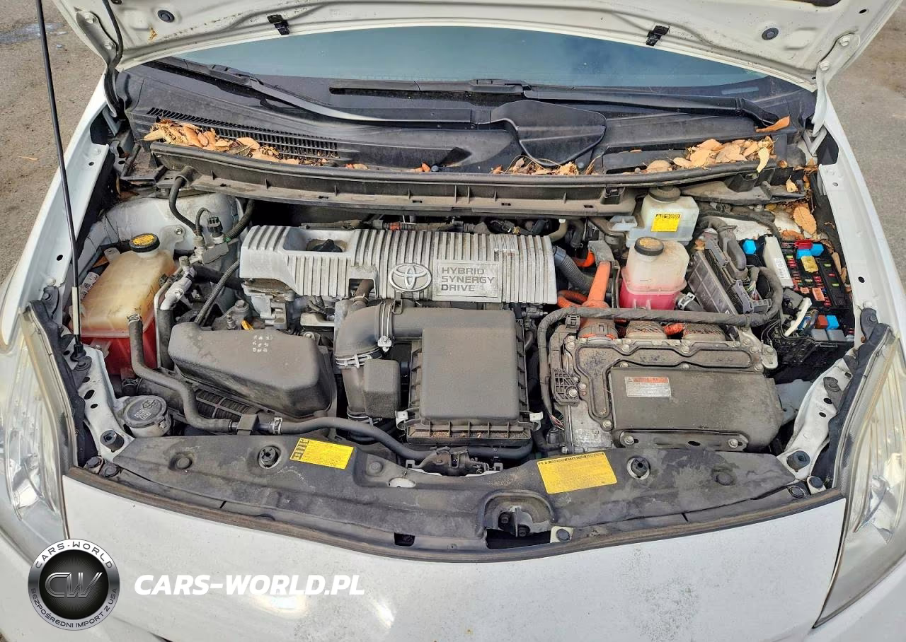 2014 Toyota Prius Two VIN:JTDKN3DU3E1798276 - 11