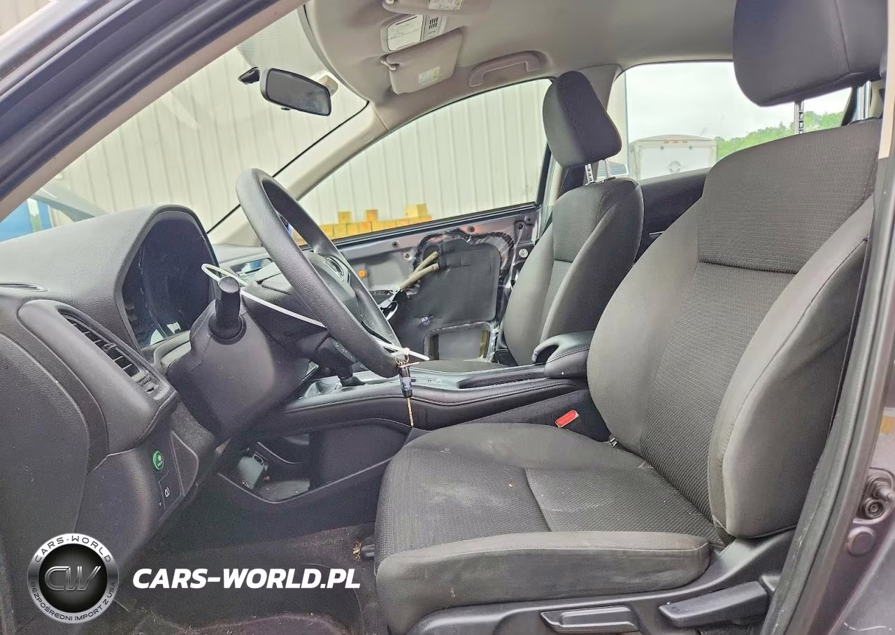 2020 Honda Hr-V Lx VIN:3CZRU6H36LM700923 - 7