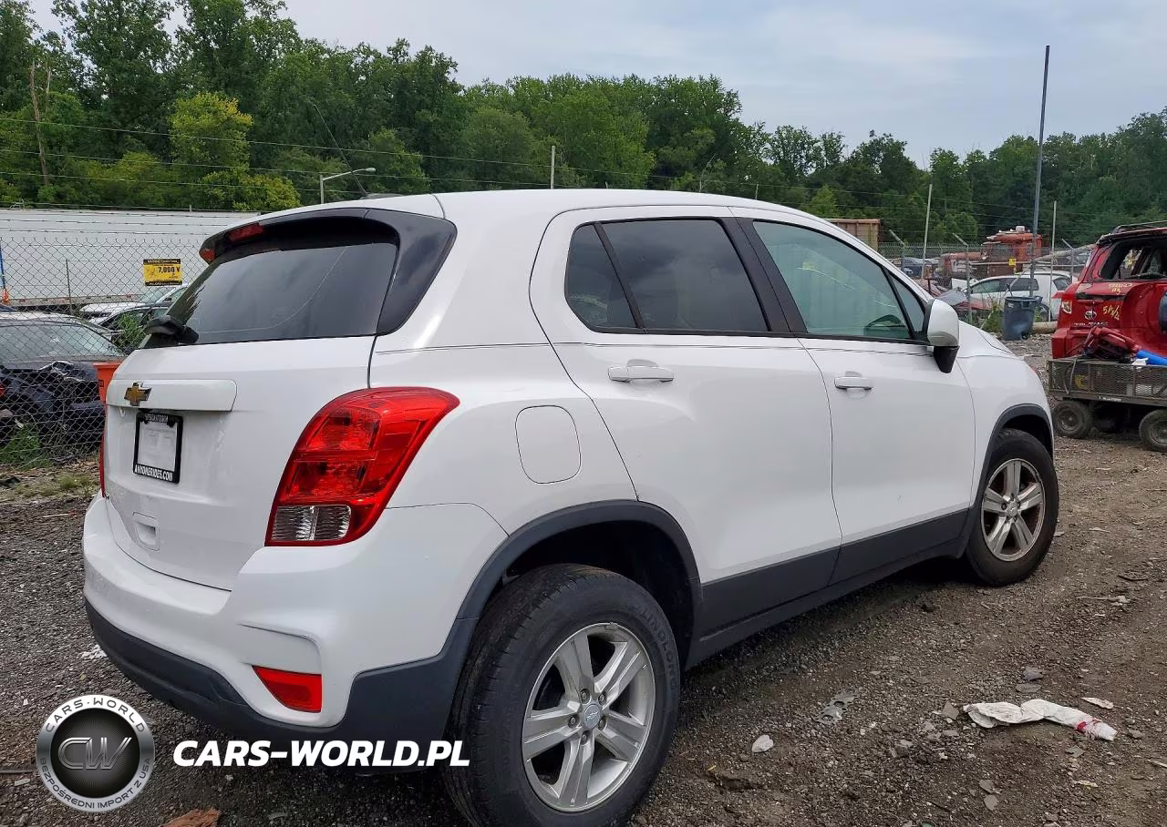 2019 Chevrolet Trax VIN:3GNCJKSB7KL398471 - 3