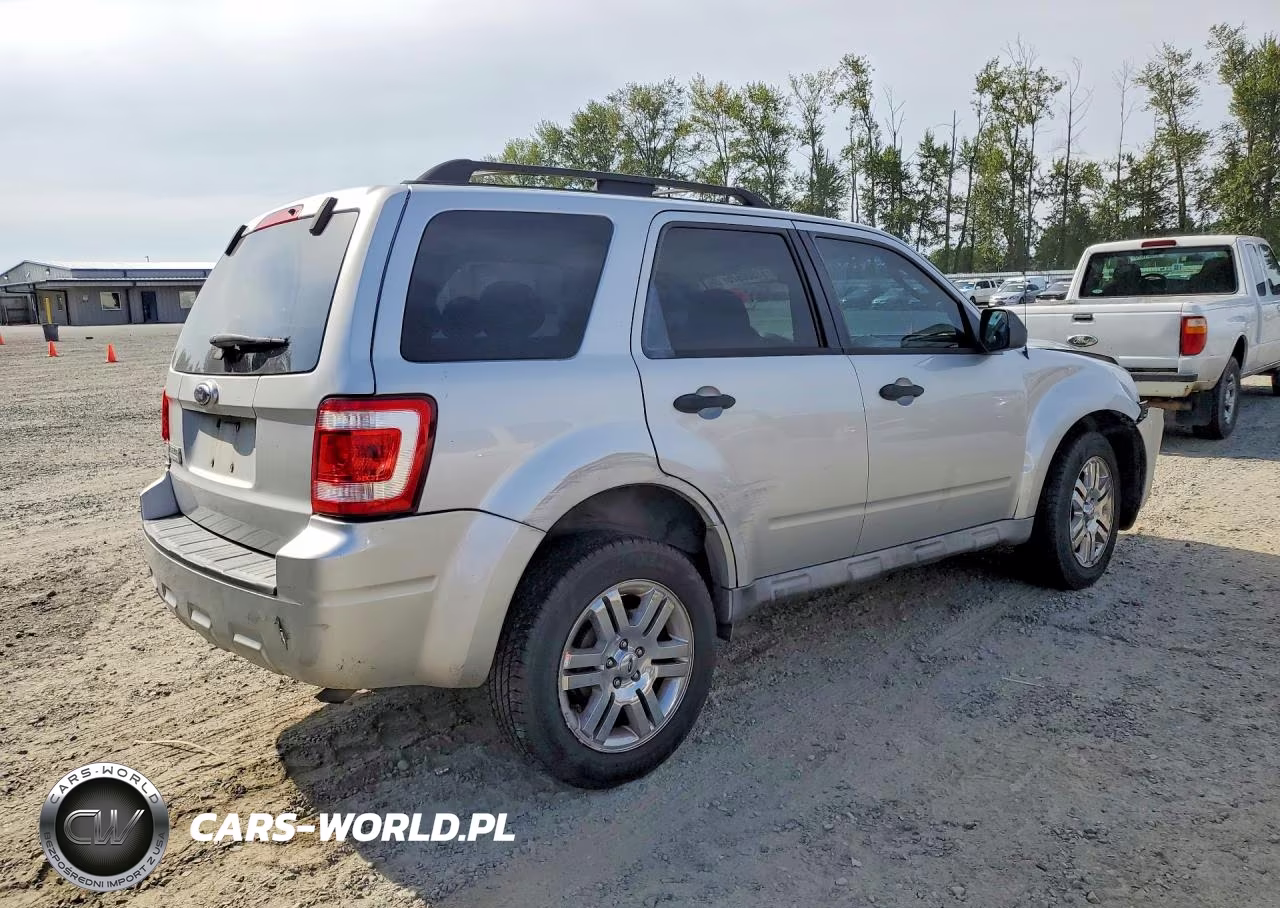 2009 Ford Escape Xlt VIN:1FMCU03789KB71036 - 3