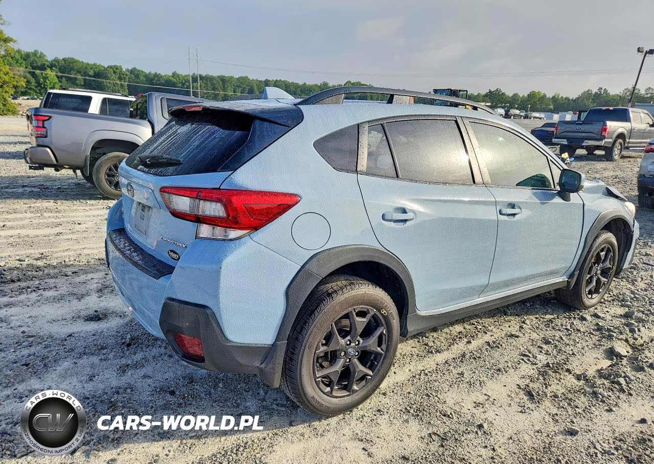 2020 Subaru Crosstrek Premium VIN:JF2GTAEC0L8265393 - 3
